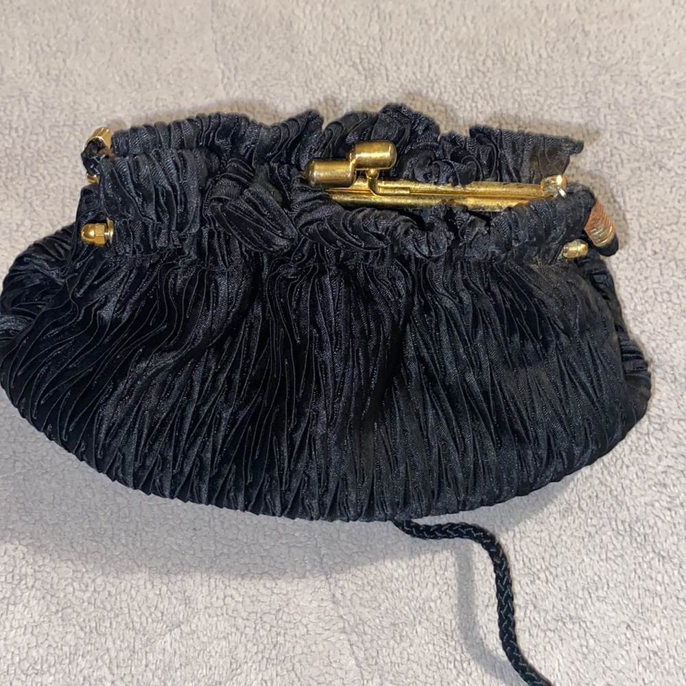 Hand bag